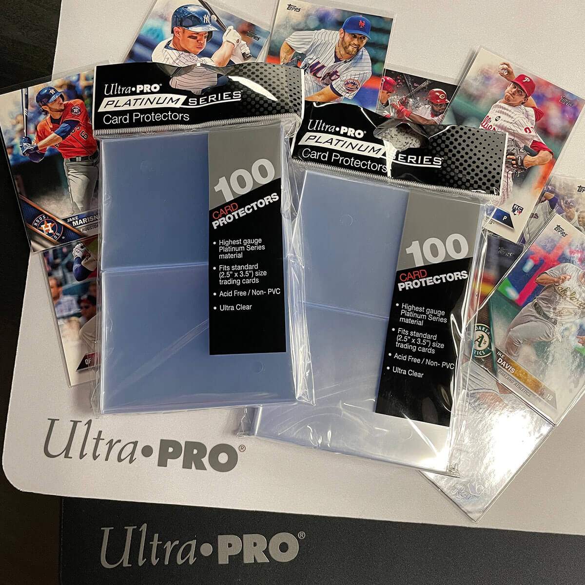 Platinum Series Card Protector Sleeves for Standard Trading Cards - E - 15853 - Ultra PRO - Ultra PRO International