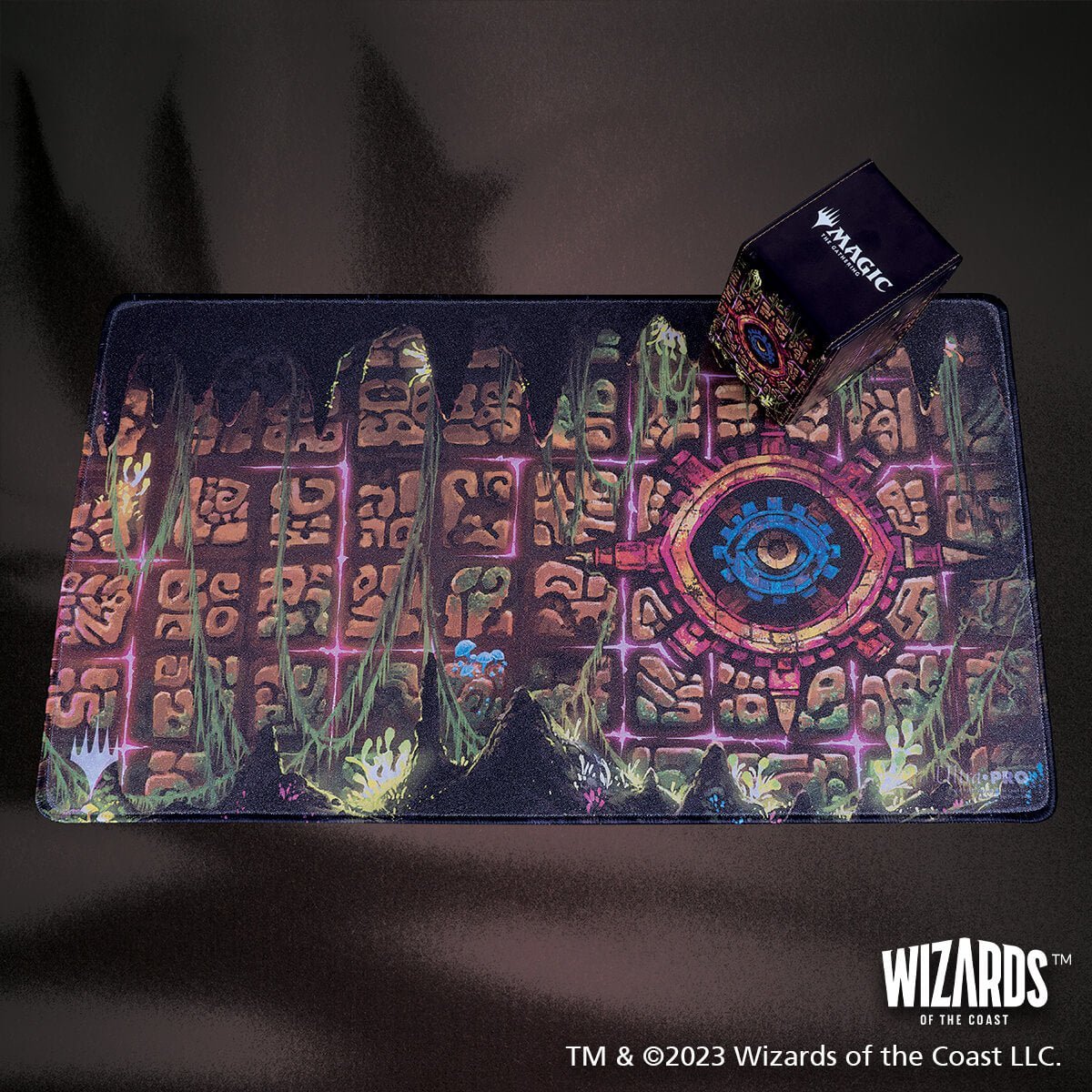 The Lost Caverns of Ixalan Ruins Symbol Alcove Flip Deck BoxÂ® for Magic: The Gathering - E - 38172 - Ultra PRO - Ultra PRO International